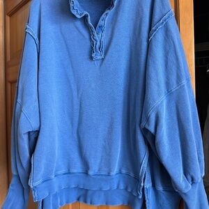 We The Free top/sweatshirt